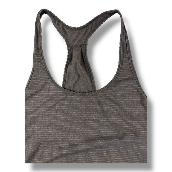 Lululemon Razorback Tank Top Size Small - Picture 2 of 6